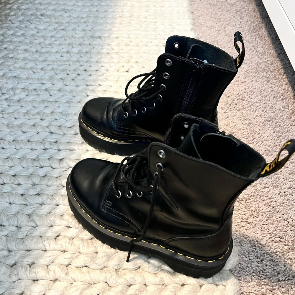 Dr. Martens Jadon Smooth Leather Platform Boot